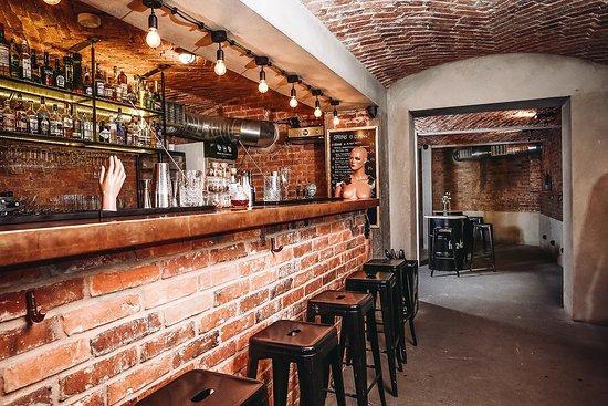 Zaklad? klubokawiarnia